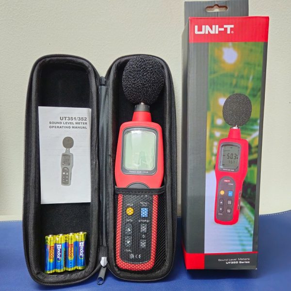 Máy đo cường độ âm thanh Uni-T UT352