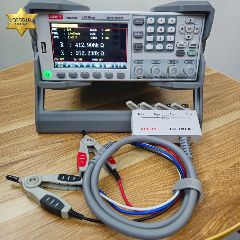 Thiết bị đo LCR để bàn Uni-T UTR2830E (100kHz) Chính Hãng