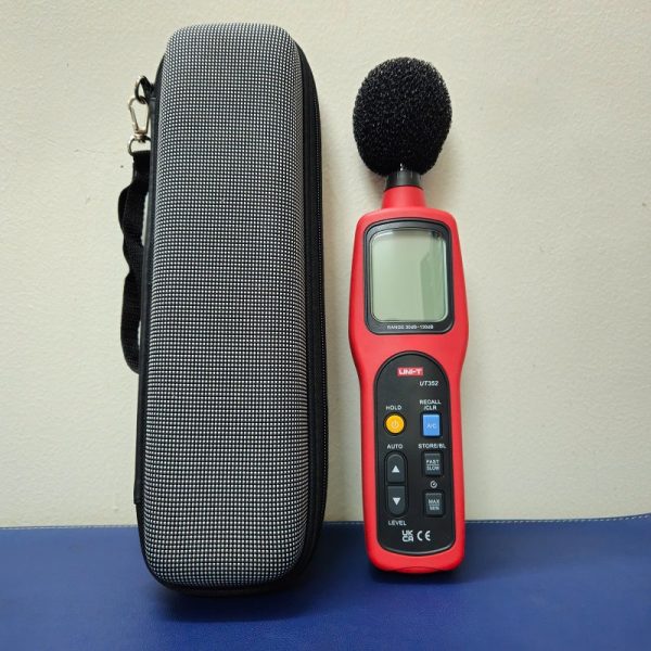 Máy đo cường độ âm thanh Uni-T UT352
