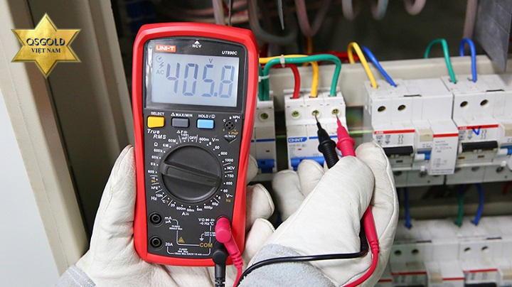 UT890C Đo điện áp